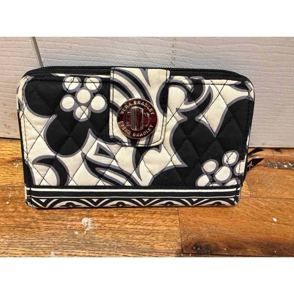 Vera Bradley Black/White Paisley Zippered Wallet